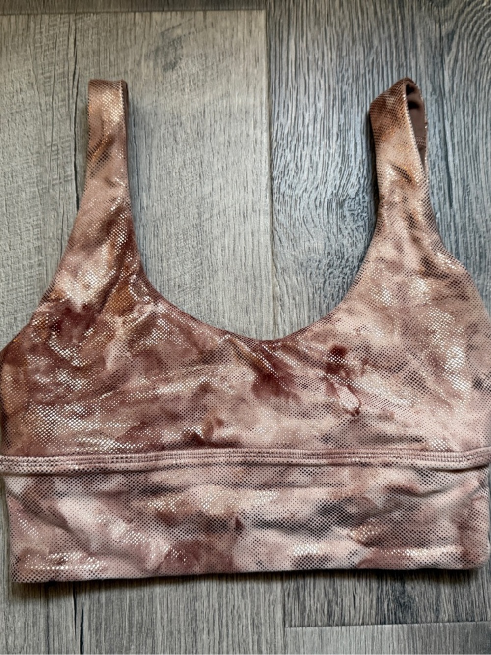Lululemon Women’s reversible Shimmery Rose & Tan  Sports Bra - size 2